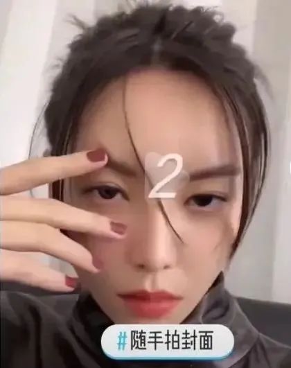 于文文 圈内大佬都敢怼，这位18线女星什么来头？