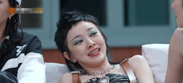 薛凯琪|《浪姐3》五公分组，薛凯琪“哭精”附体，网友：戏真多！