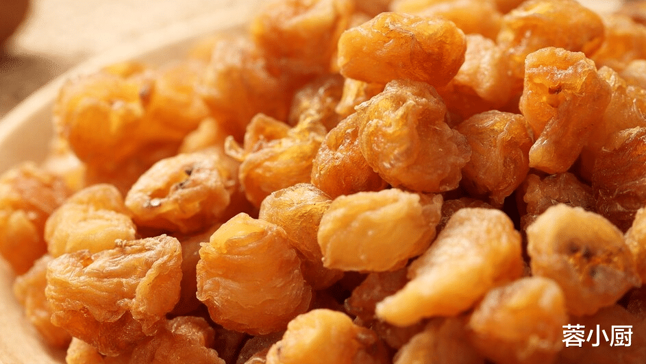 秋日进补要忌嘴,小心伤脾胃!提醒:少吃姜和桂圆,多吃6样才对