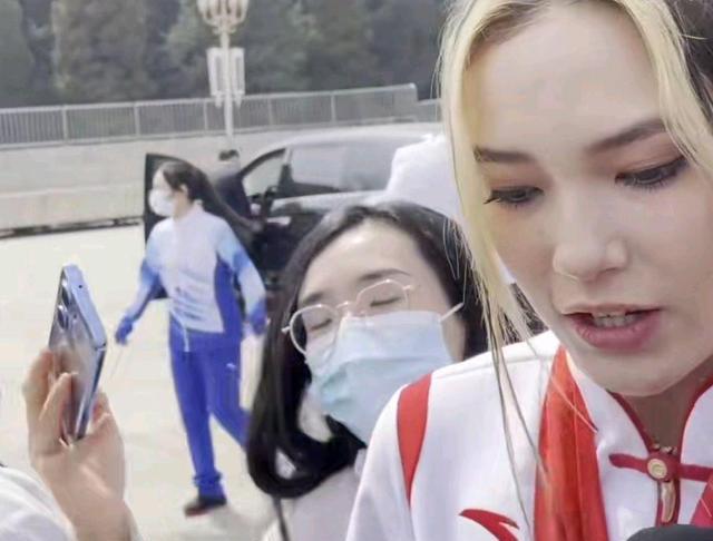 谷爱凌|谷爱凌透露下步打算！粉丝不用担心她离开中国了，看看她的计划吧