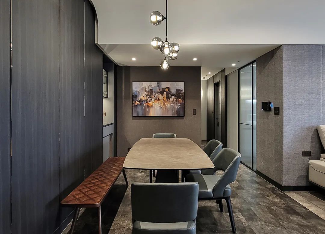 132㎡极简冷淡风，高级灰色调，精致又优雅