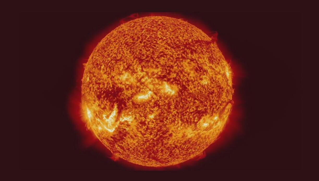 太阳1秒损失426万吨质量,地球会离太阳越来越远吗?答案是肯定的
