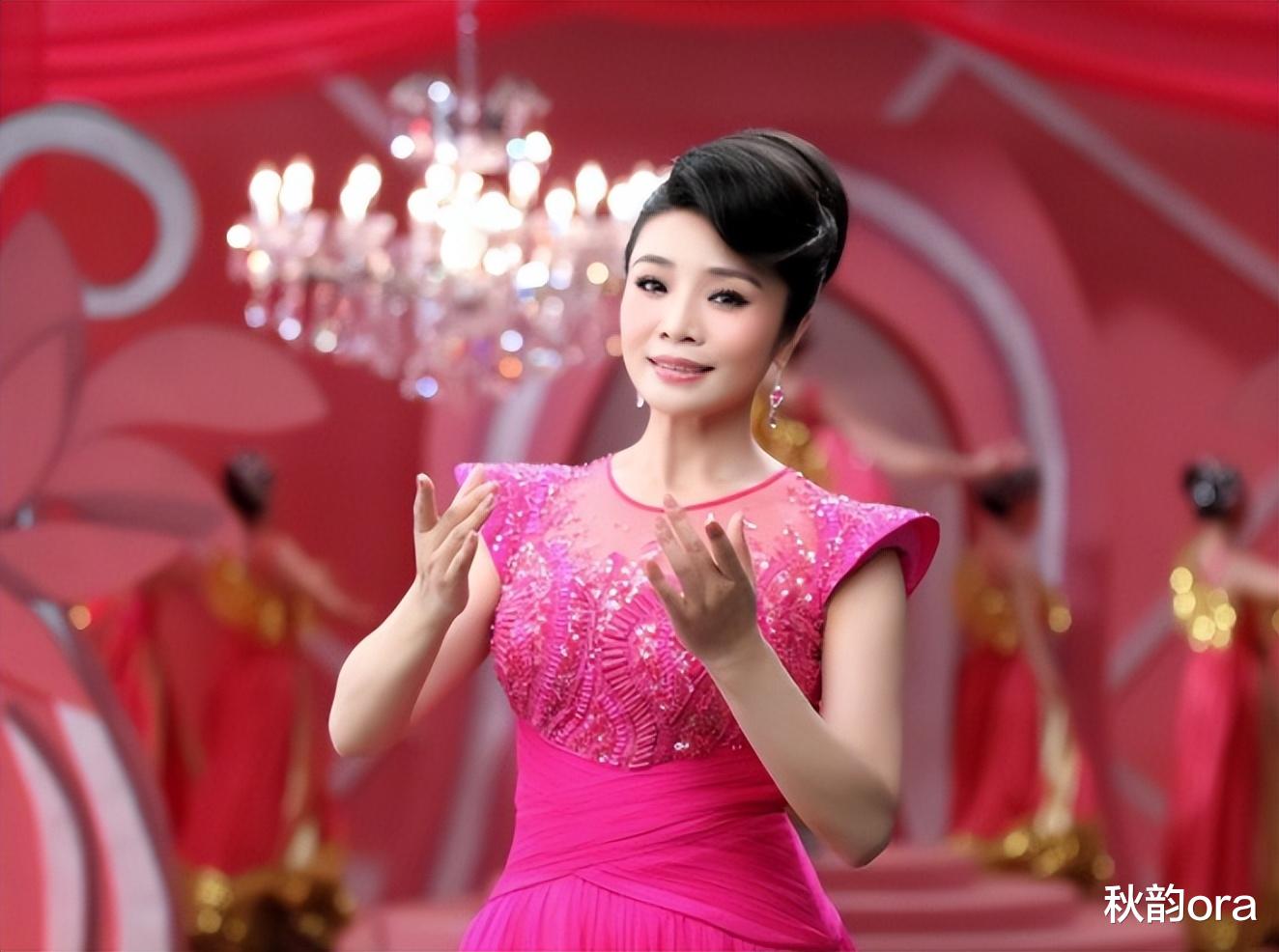 李丹阳|李丹阳：一生奋斗事业，56岁未婚，父母离世后最大心愿就是当妈妈