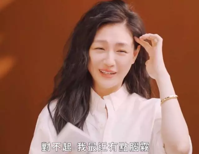 汪小菲|小S的遮羞布被彻底扯下来，老公多次出轨自己却不敢出声，太卑微