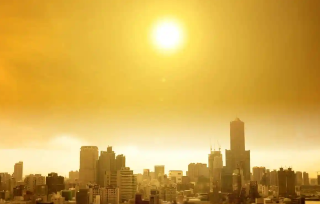 地球现40度、50度高温!太阳2周内“喷火”36次,它们有关系吗?