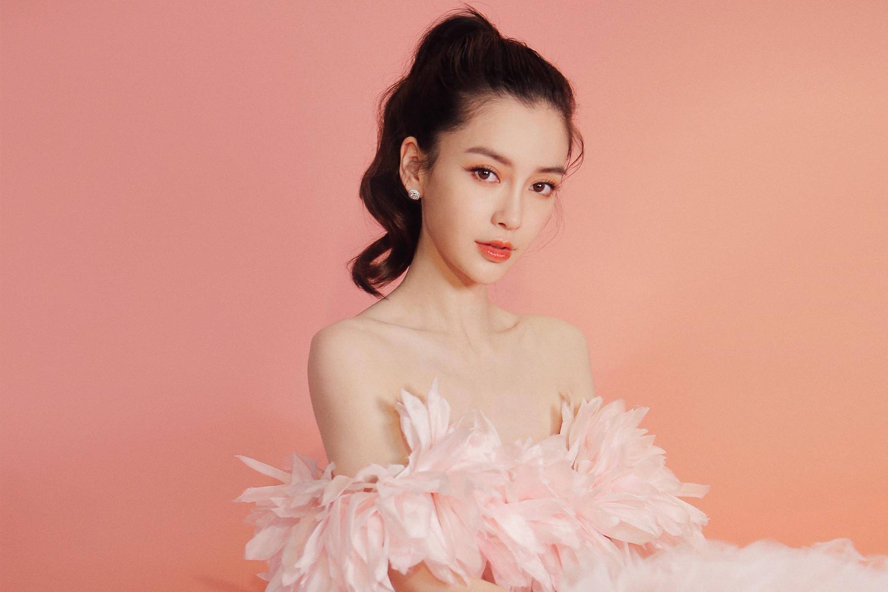 Angelababy|继大S闪婚后，baby被曝约会富豪遇封楼，黄晓明沉默，助理忙回应
