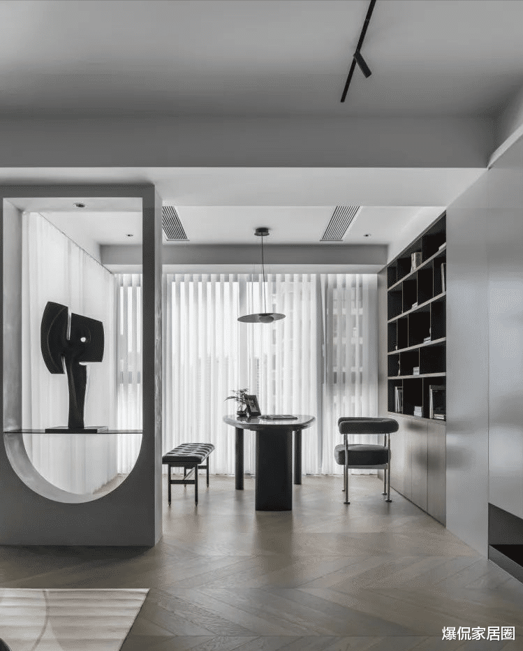 为什么越来越多人阳台不装晾衣架?只有真正尝试过,才知道有多爽