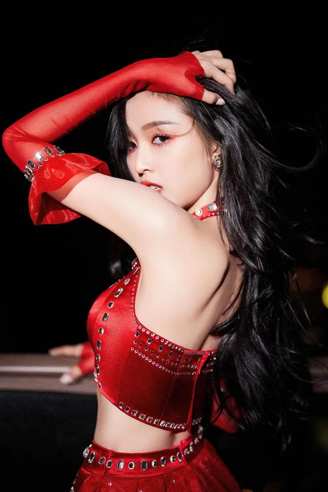 吴宣仪|性感女神吴宣仪，人间天使而又古灵精怪