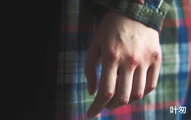 春晚|把不幸强行扒给观众看，这部网大版《陈翔六点半》，被网友骂惨了