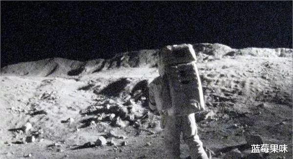 惊天秘密:阿波罗任务中惊现外星人身影