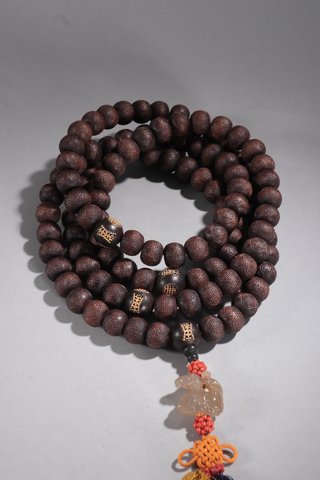 沉香|清代-老沉香团寿108佛珠一串