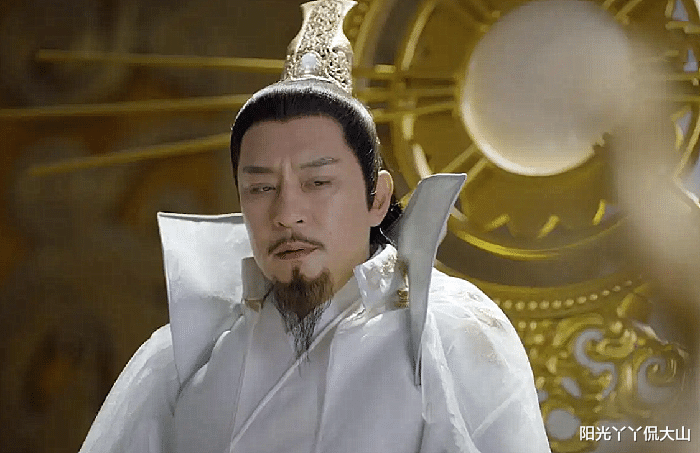 夜华|三生三世：素锦阴险恶毒，天君为何却说素锦是最适合夜华的女人呢