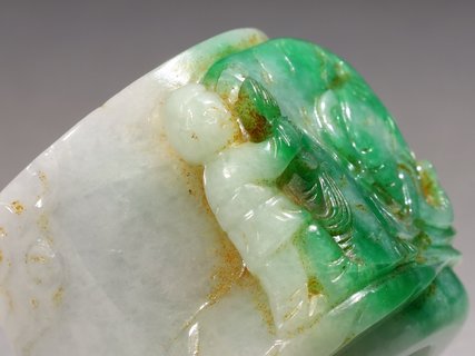 翡翠|清代，翡翠童子戏象扳指