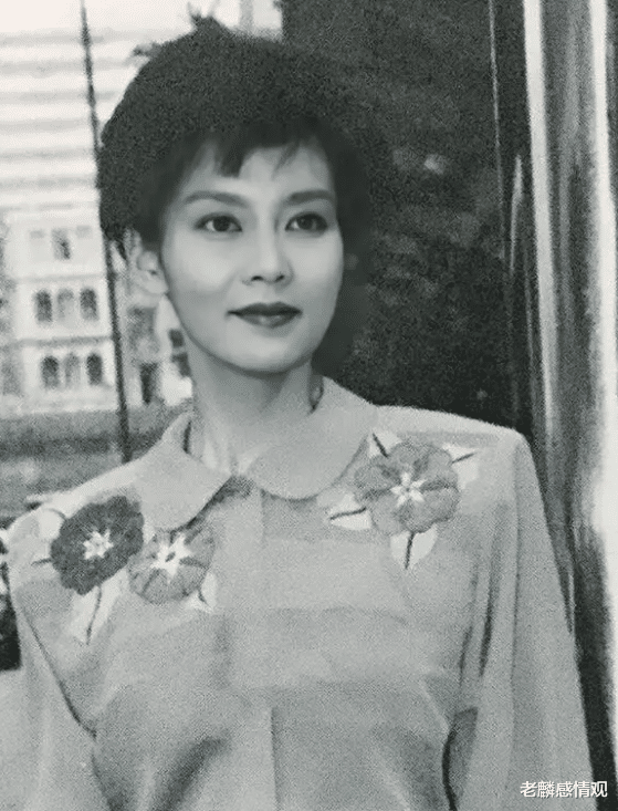 黄圣依|朱军爱过却得不到的女人：潘虹32岁离婚无绯闻，如今却已皈依佛门