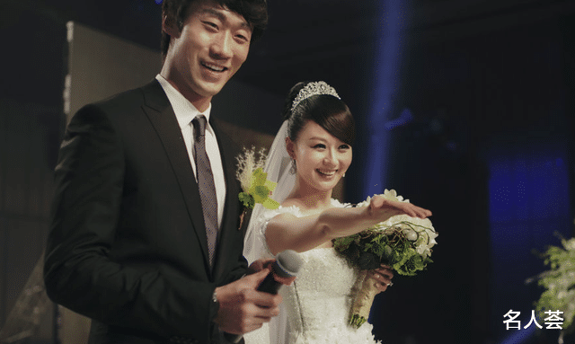 伊能静|娱乐圈又爆5个瓜：张鹭卷入李铁案被抓、伊能静回应离婚，娱乐圈又乱了