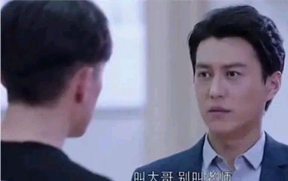 流媒体|同样是大哥，《伪装者》明楼和《人世间》周秉义，你更喜欢谁