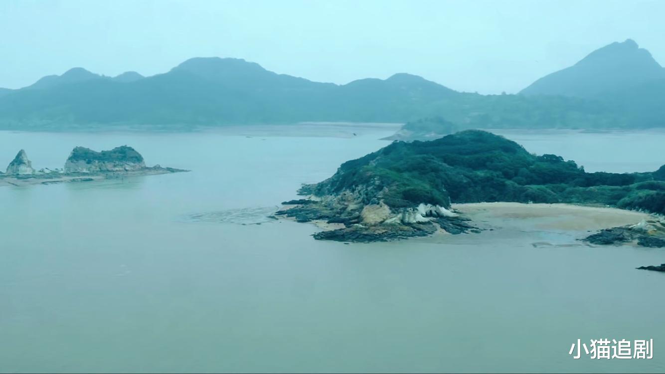 顾一野|《王牌部队》湛蓝行动演习，两处细节表明，顾一野红军必胜