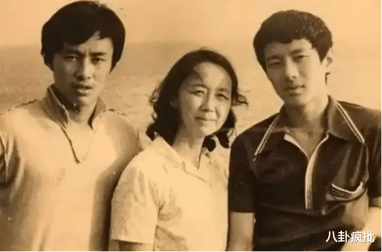 郑钧|郑钧，你打得过大张伟？