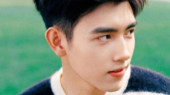 陈飞宇|陈飞宇和痞幼合拍引争议，张婧仪被疑不配合宣传，剧方回应反被骂