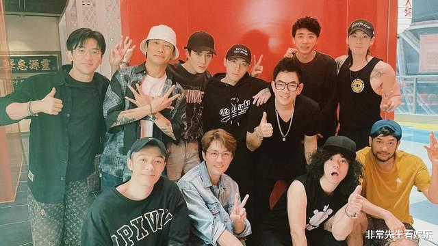 披哥2|《披哥2》成团夜22进16,4人陪跑几无悬念,2人或成意难平