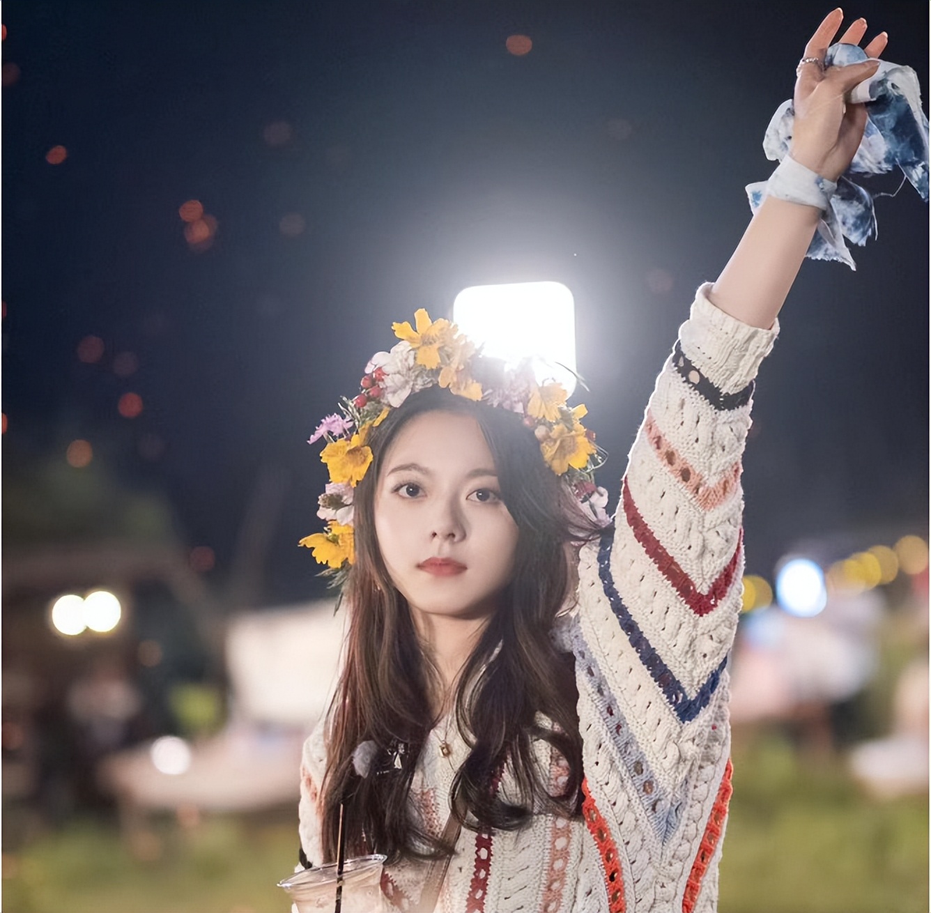 赵今麦|赵今麦主持校庆的视频，再度冲上热搜，有才有颜怎能不爱？