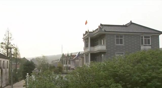 台球厅美女员工惨死,上身被胶带捆绑,凶手:她骂我结巴