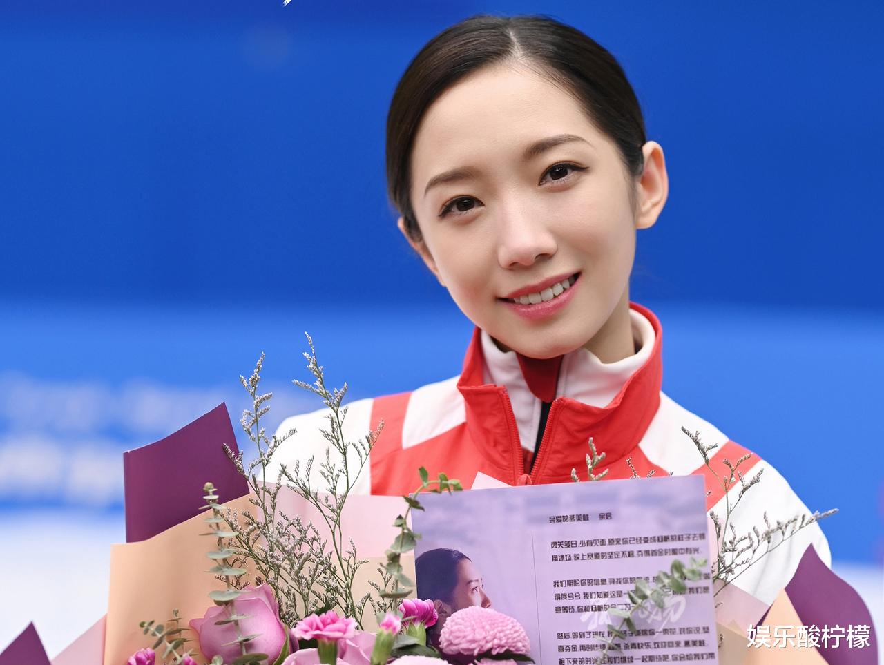 春节档|孟美岐、夏雨也逃跑了，春节档再次减员，难道只剩下《水门桥》吗