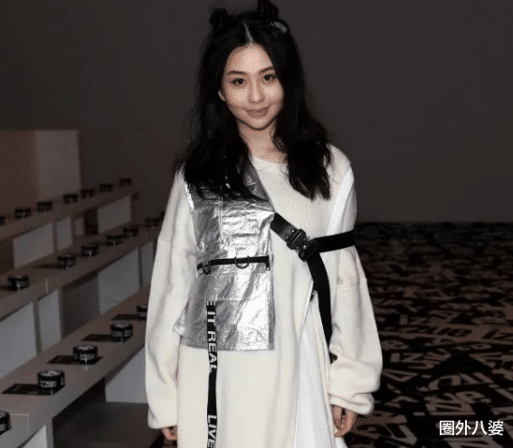 |不会被嘲强捧的星二代，可算她一个？