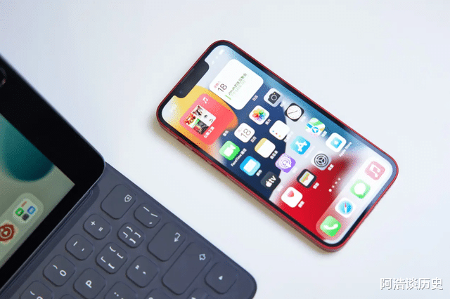 中国移动|苹果公司拒绝对中国退让？中国移动：国人当自强