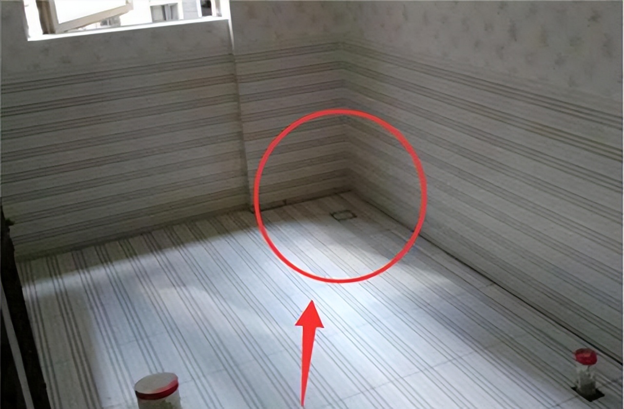 传统地漏已经过时了,聪明人都这样做,下水快还不堵,真有远见