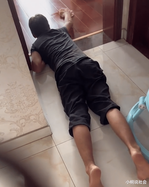 |安徽一男子钓鱼扭伤腰妻子袖手旁观,细数月子期间遭遇:宝妈都懂