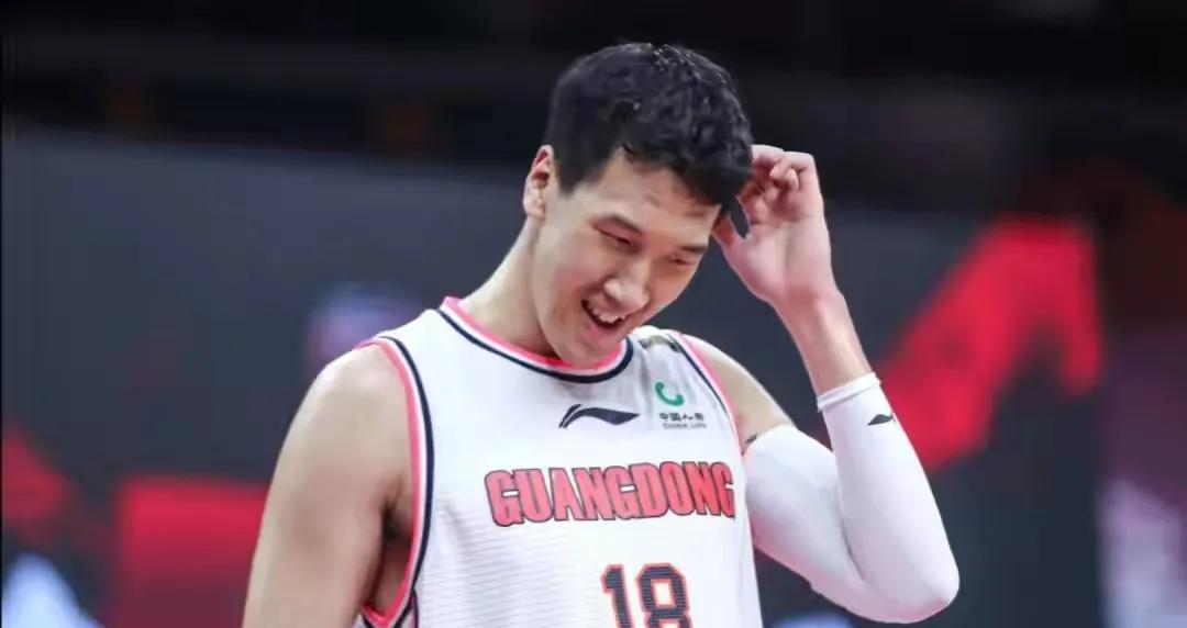 交易|CBA广大与山东进行交易，朱荣振换两射手？老四人组不会拆散的
