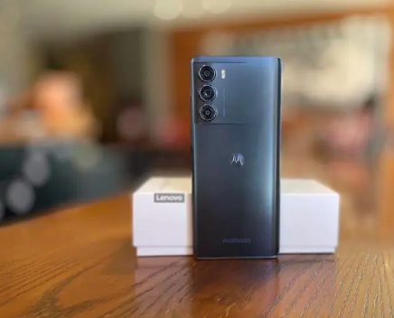 摩托罗拉|性价比超红米和真我，12+512GB仅2499元，至今一机难求