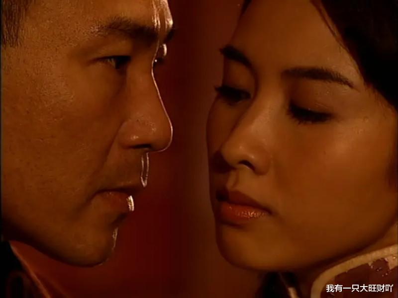 火舞黄沙|《火舞黄沙》于漫天黄沙之中勇于抗争命运，计明凤的爱恨始终清醒