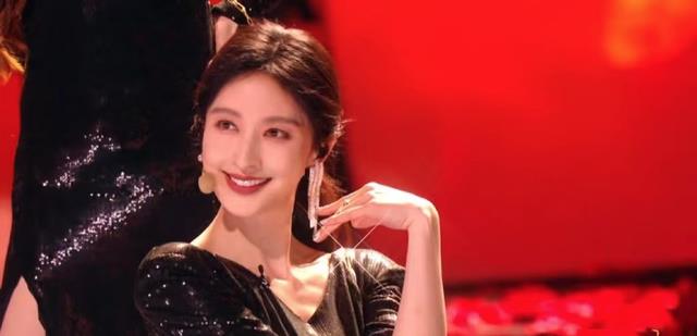 郑秀妍|《浪姐3》第五次公演：3人表现稳定，3人超常发挥，1人遗憾离场