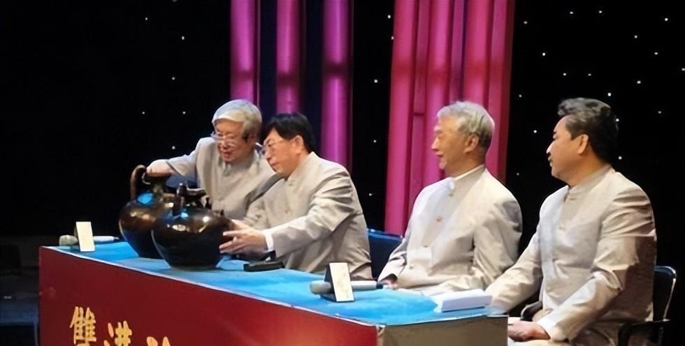 5000万酒杯鉴定为赝品,持宝大爷怒骂专家:我玩古董时你还没出生