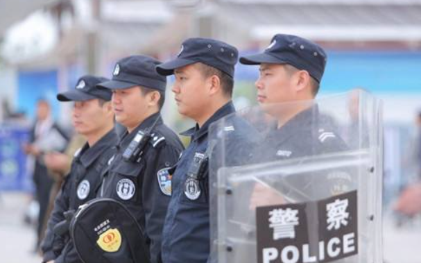 唐晶|新中国成立以来1.6万余名民警牺牲，警察这份职业是否属于高危职业？