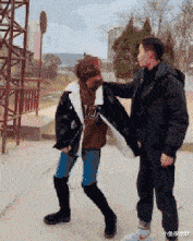 “新房子有这么个角落，该怎么装修？”网友：这是庙吧？哈哈哈