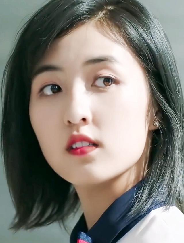 李俊昊|三生有幸遇见你：王丽坤首次饰演女保镖，这些女明星同样英气十足