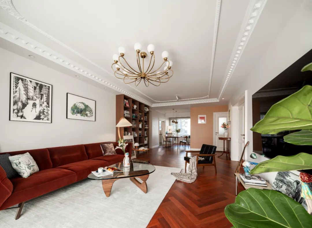 全屋改造丨2人1猫110㎡两室拆改方案,6步改出中古风大格局