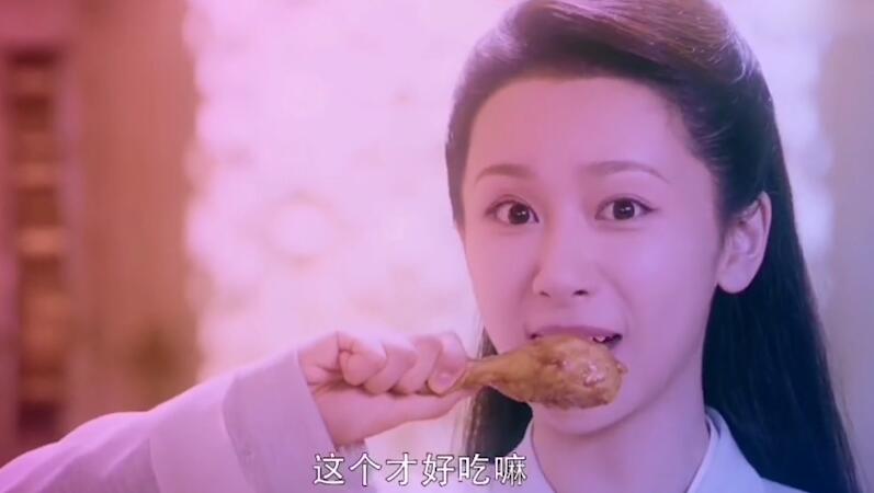 关晓彤|女星假吃有多假？杨紫借位咬空气，关晓彤只咬不吞，欧阳娜娜离谱