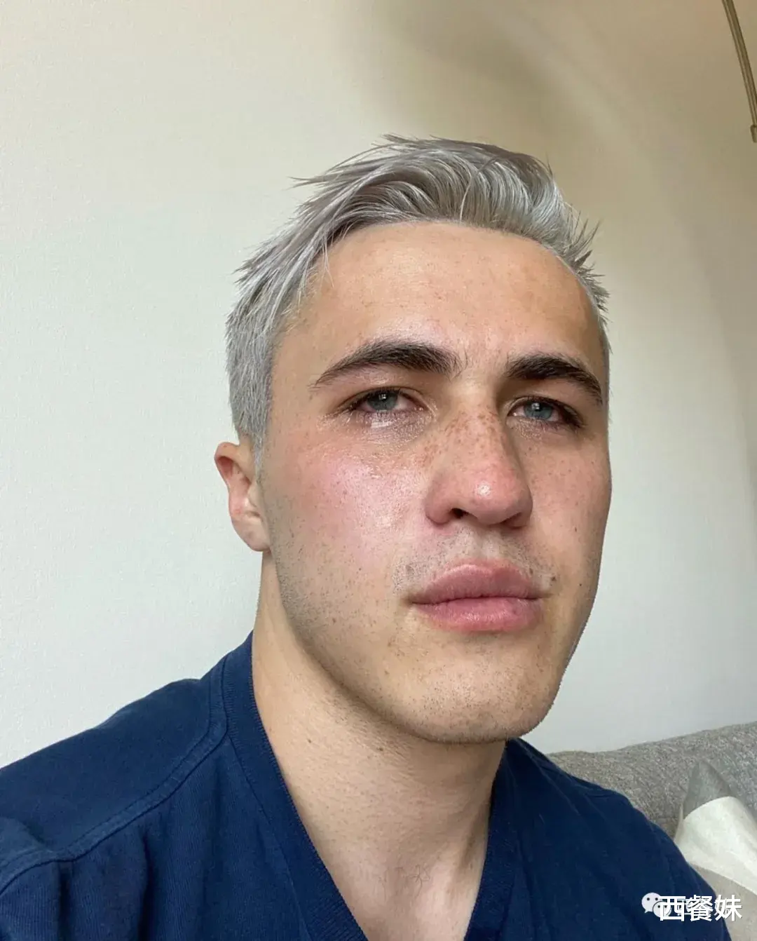 情侣|这对八百万粉丝的同性网红情侣竟和平分手了？!