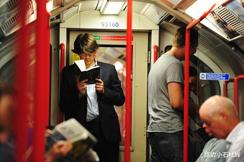 |出版需要金牌经纪