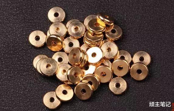 蜜蜡|隔片配不对，手串也会被玩废