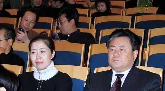 作曲家徐沛东：夫妻恩爱，与崔静结婚41年无绯闻，女儿成他们骄傲