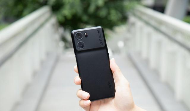 液晶显示器|OPPO开始反击,天玑芯片+LCD屏+67W快充,仅1789元值得考虑