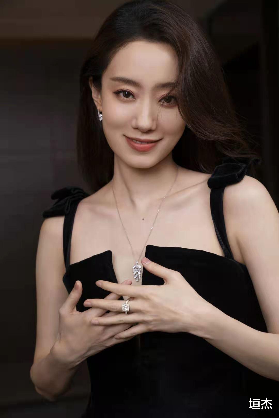 张小斐|爆火的张小斐被彻底“打回原型”，这是当今娱乐圈的最大的“悲哀”