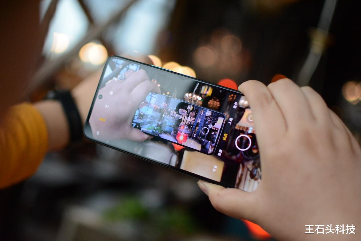 小米科技|小米旗舰“新爆款”诞生，预售量创下新纪录，实力摆在面前！