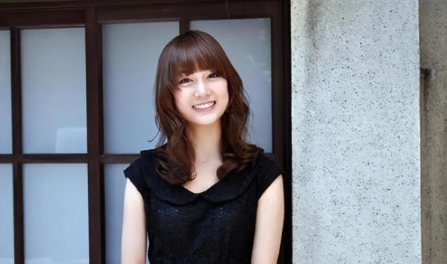 二次元|二次元能减肥？网王粉丝成选美冠军，妹子为cos减重50kg