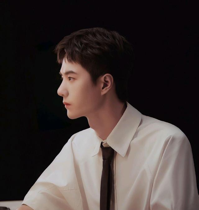 王一博|龚俊接触现实题材,王一博和乐华关系和谐,孟子义资源变好